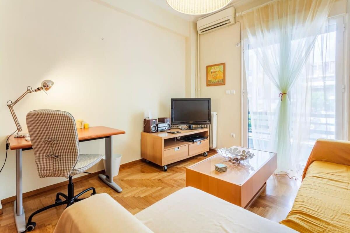 Athens Strawberry Hideaway - City Chic Retreat Екстер'єр фото